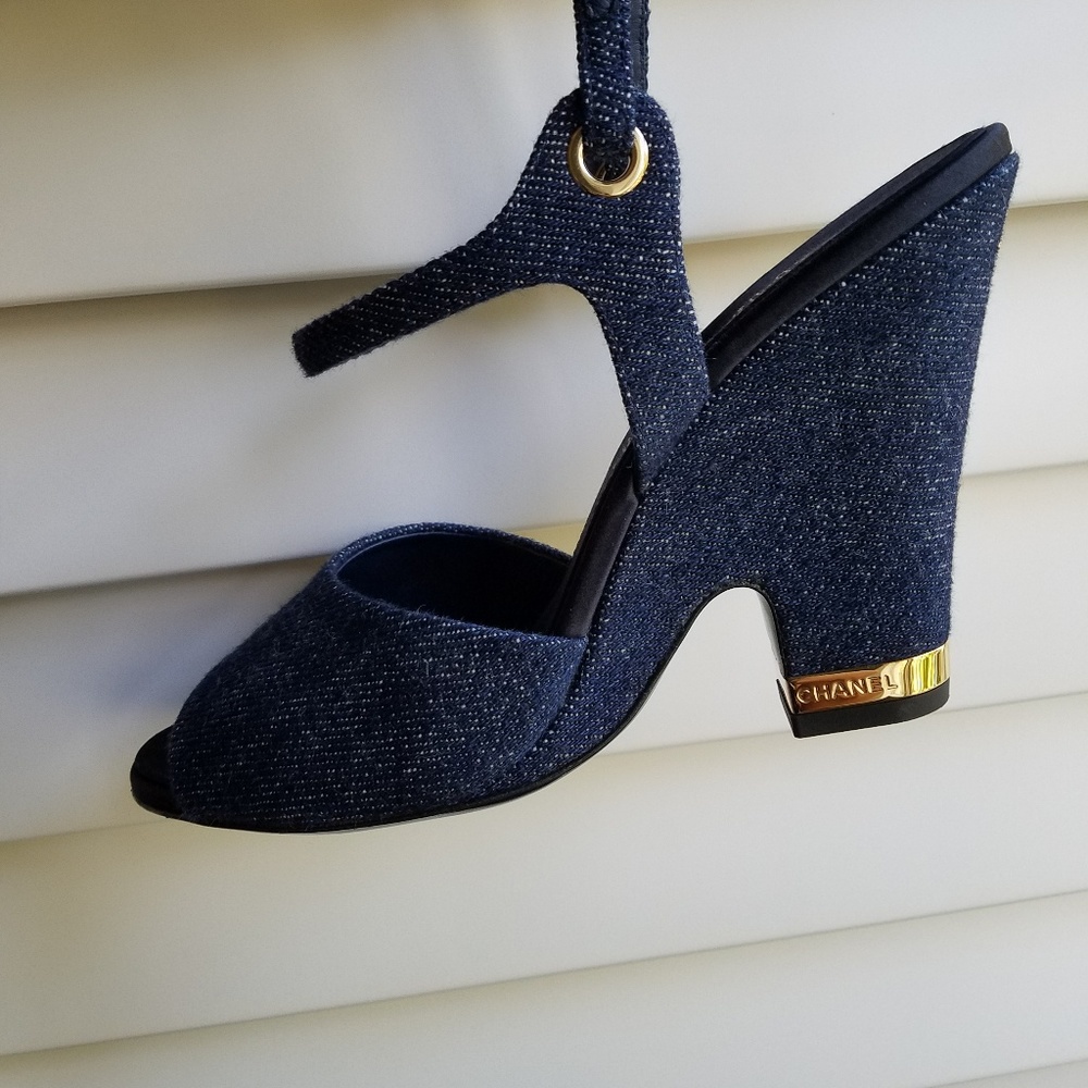 CHANEL Navy Blue Denim Wedge Heel Sandal - Picture 2 of 5
